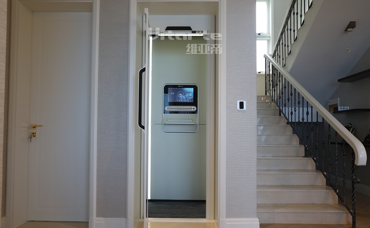 青島家用電梯井道內(nèi)安裝